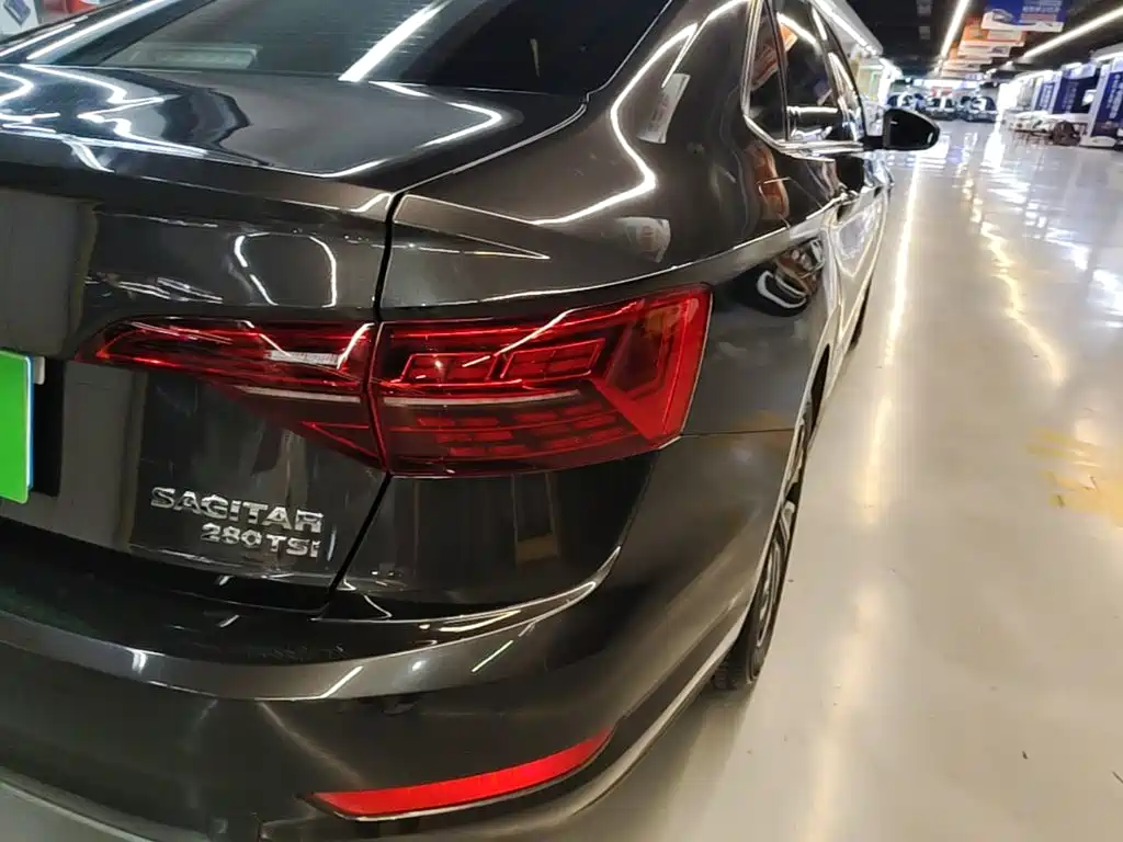 Volkswagen Sagitar, миниатюра 8