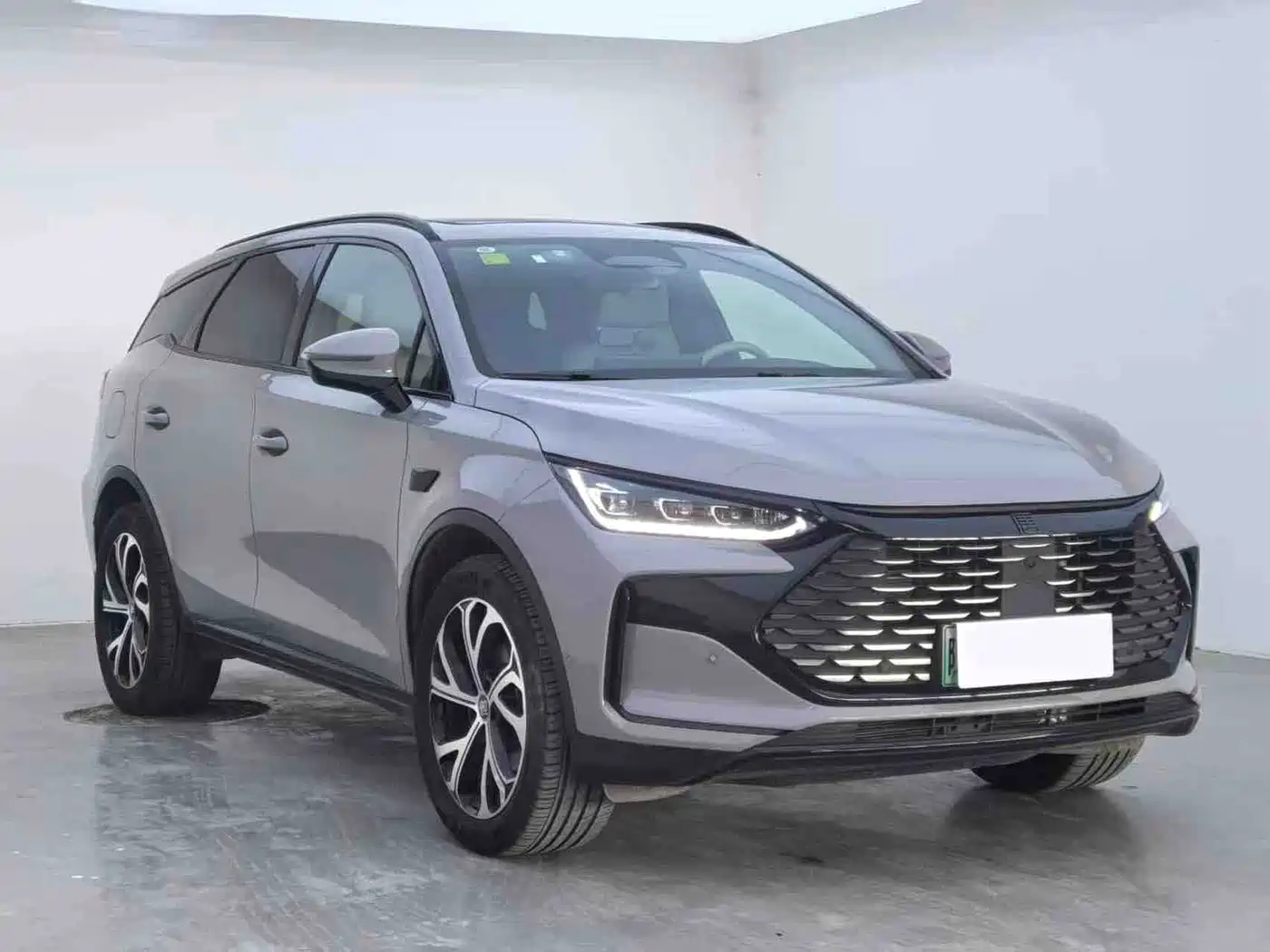 BYD Tang New Energy 2025 Smart Driving Edition DM-i 115KM Flagship фото 3