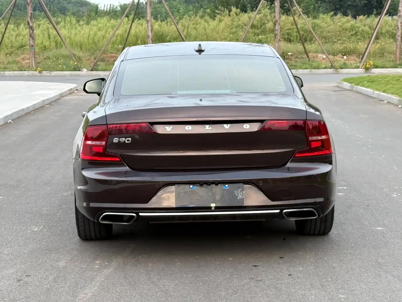 Photo 6 - Volvo S90