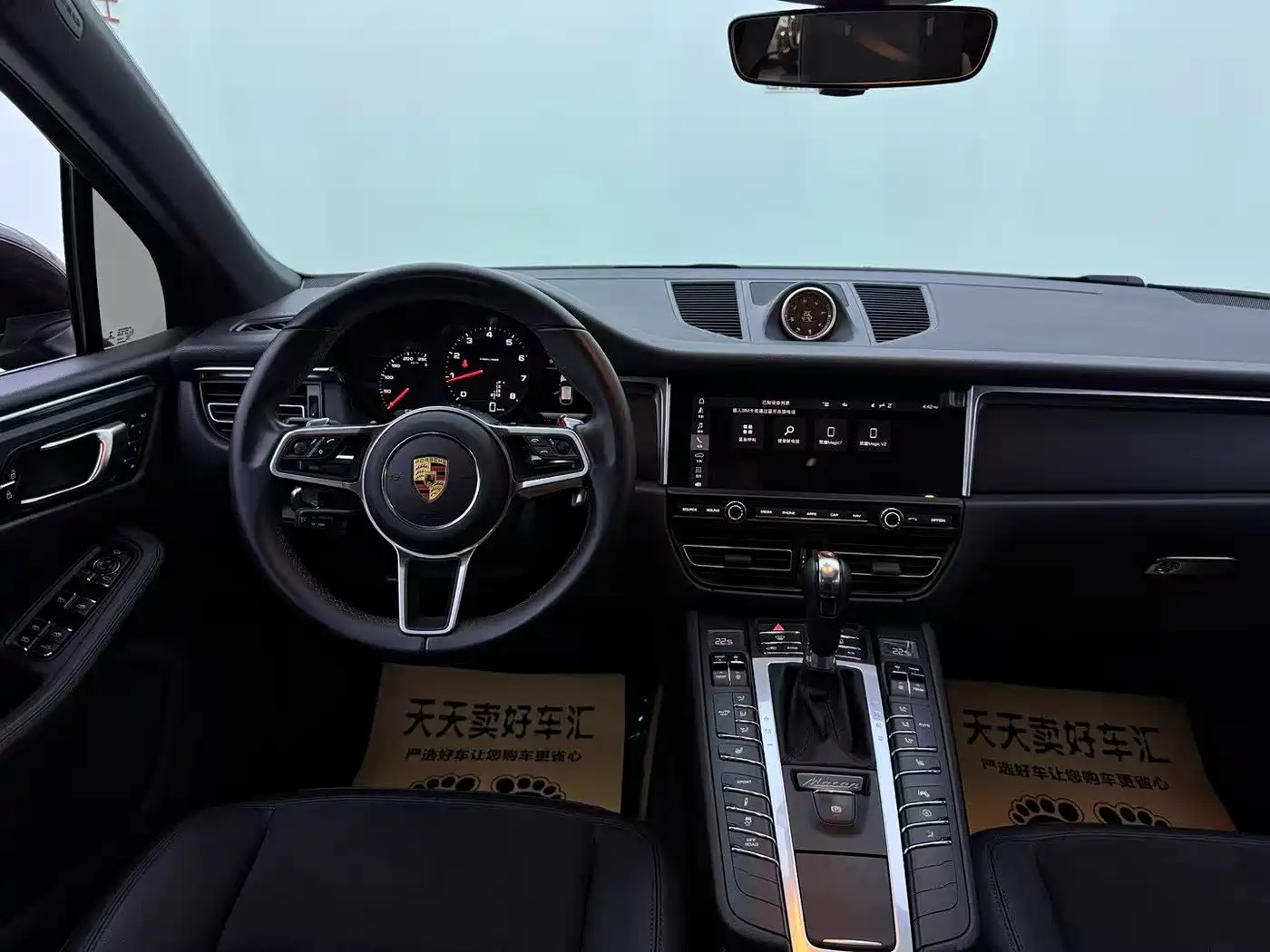 Porsche Macan 2020 Macan 2.0T фото 8