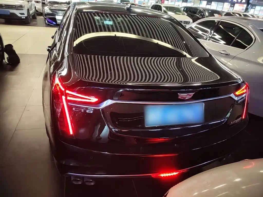 Фото 6 - Cadillac CT6