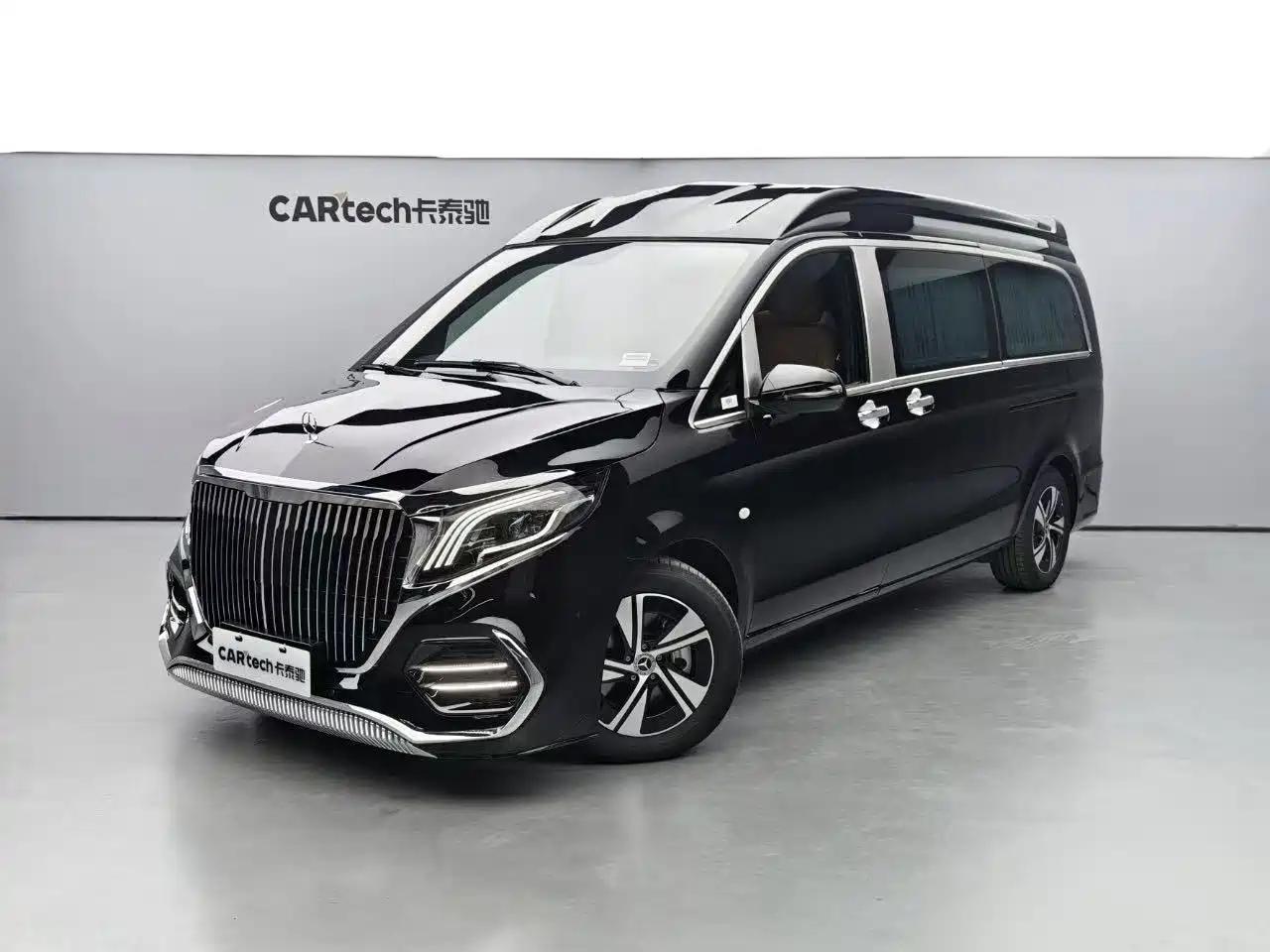 Mercedes-Benz Vito 2024 2.0T Business 7-Seater