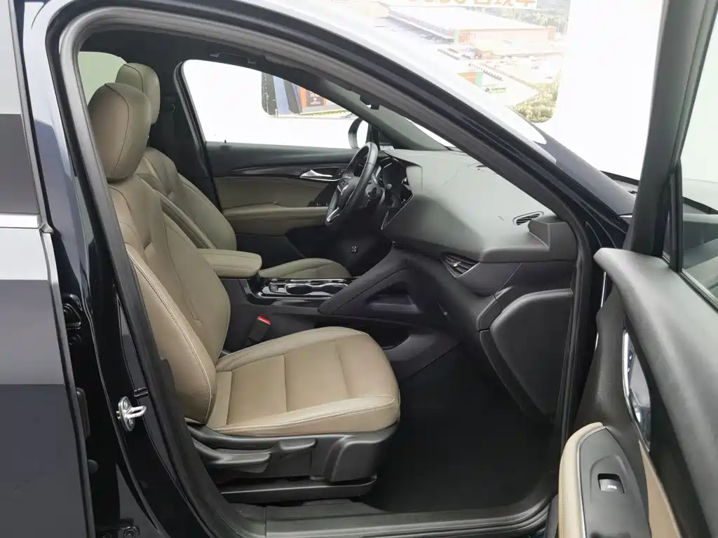 Фото 23 - Buick Envision Plus
