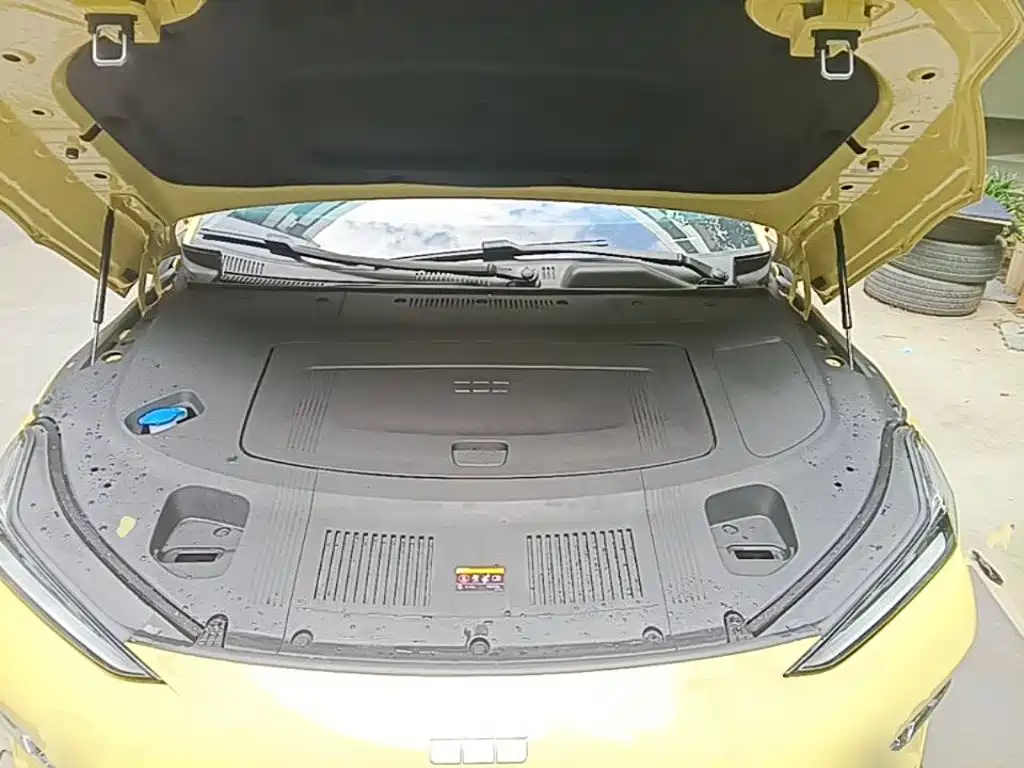 Geely Galaxy Galaxy E8 2024 2024 665km RWD Starship Voyager Edition