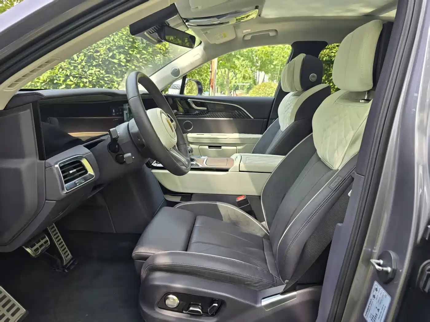 Hongqi E-HS9 2021 460km Flagship Comfort 6-seater фото 5