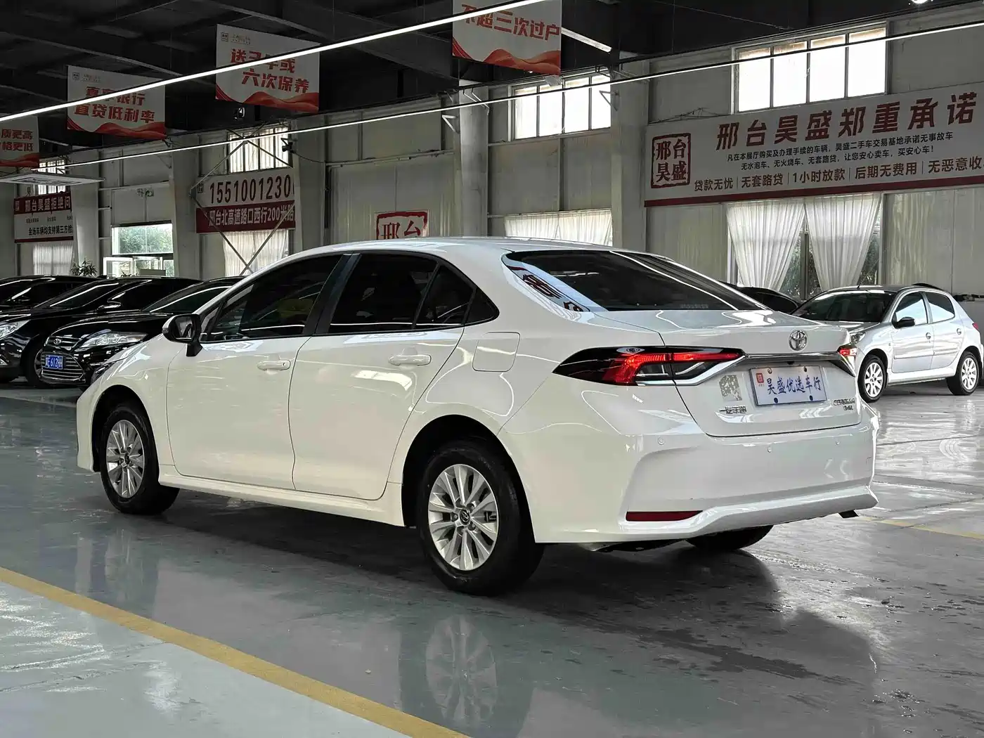 Photo 5 - Toyota Corolla