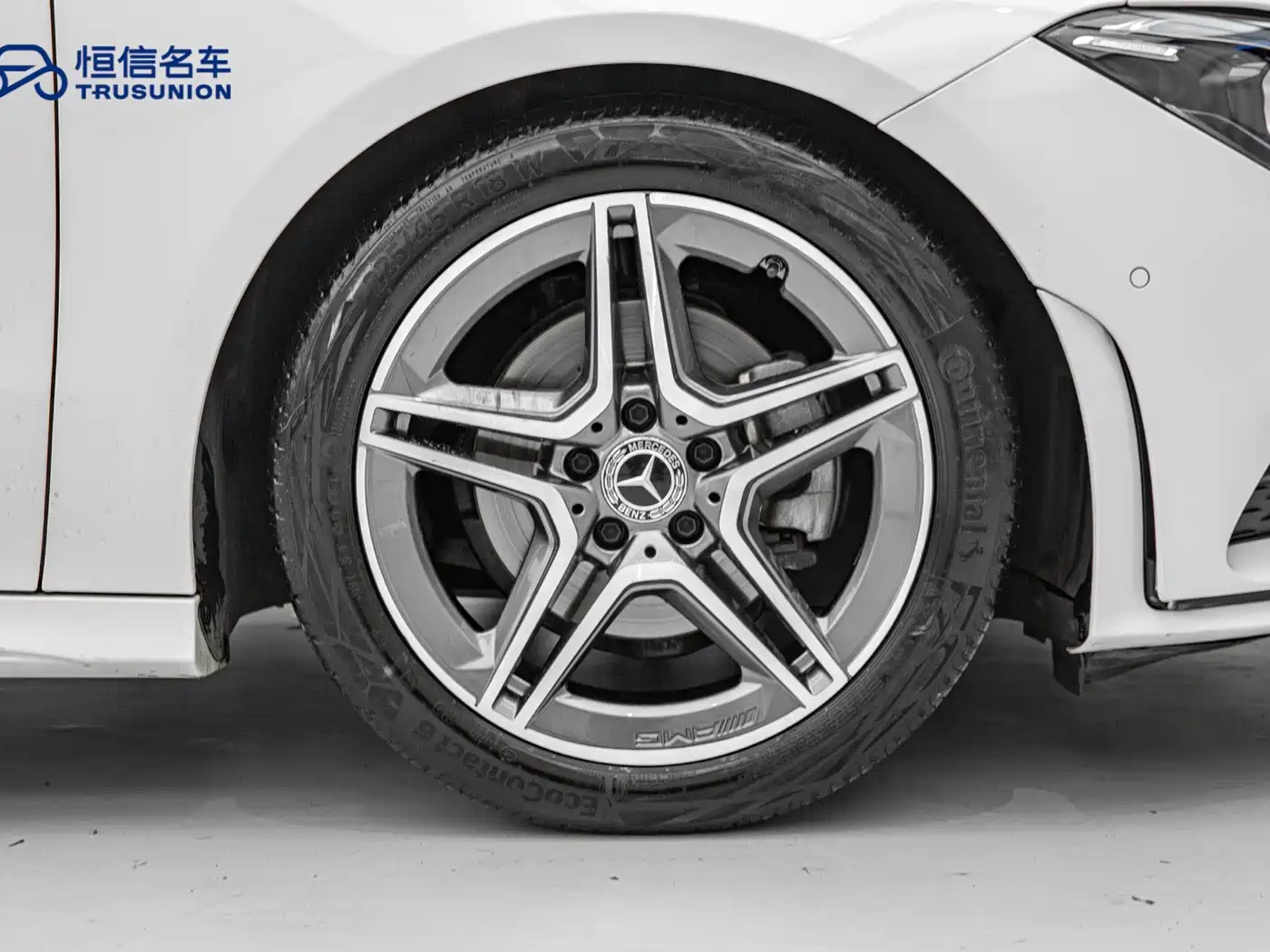 Mercedes-Benz CLA (Import) 2021 CLA 200 фото 11