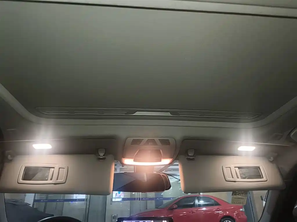 BMW 3 Series 2014 320i Fashion фото 18