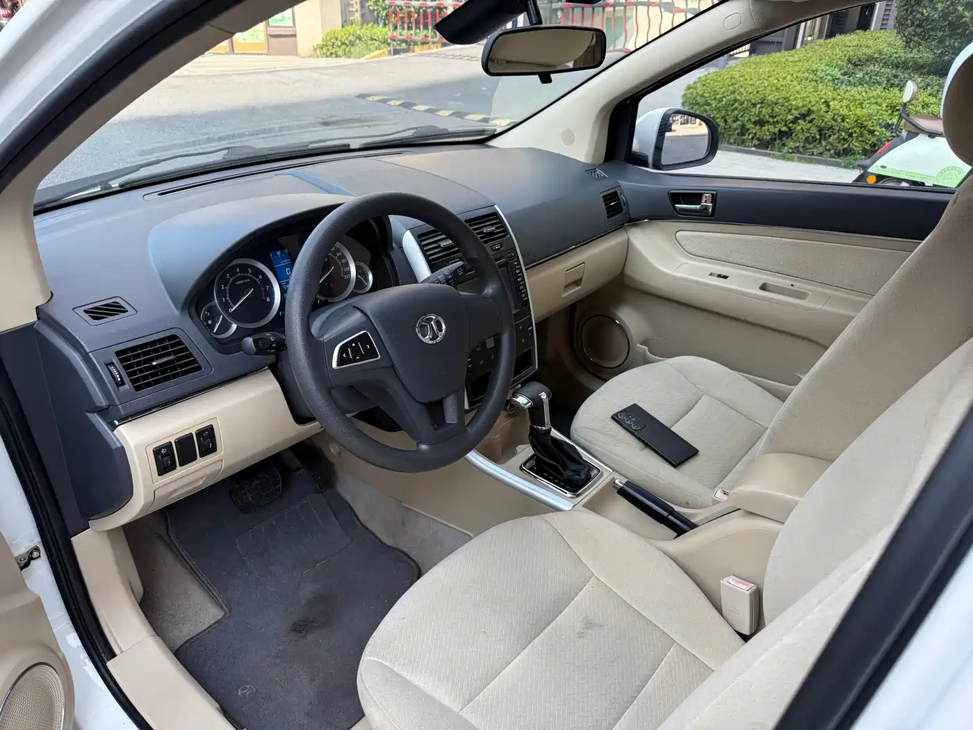BAIC E-Series 2015 2013 Hatchback 1.5L Automatic Letian Edition