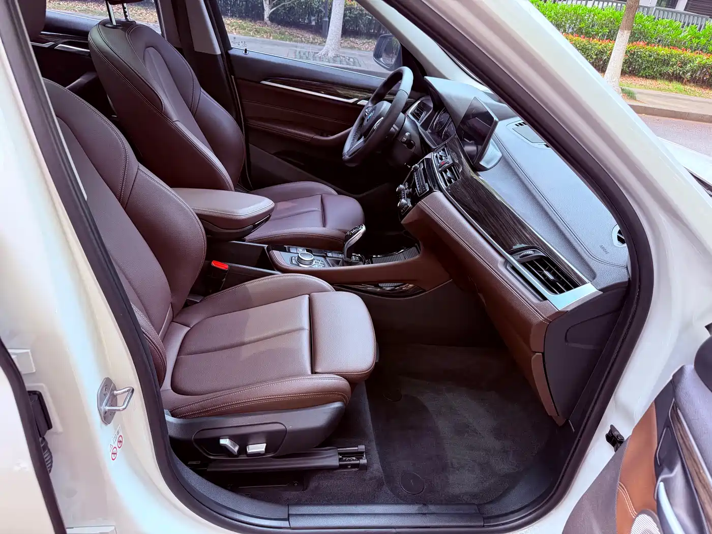 BMW X1 2021 Facelift xDrive25Li Premium фото 17