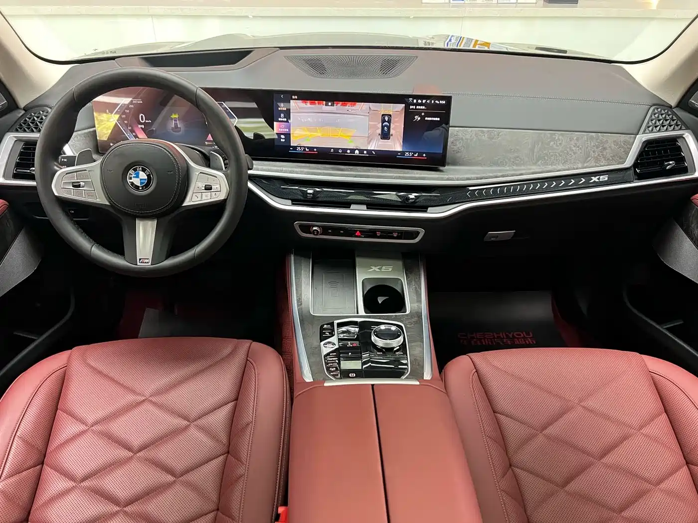 BMW X5 2023 xDrive 30Li Premium M Sport Package фото 12