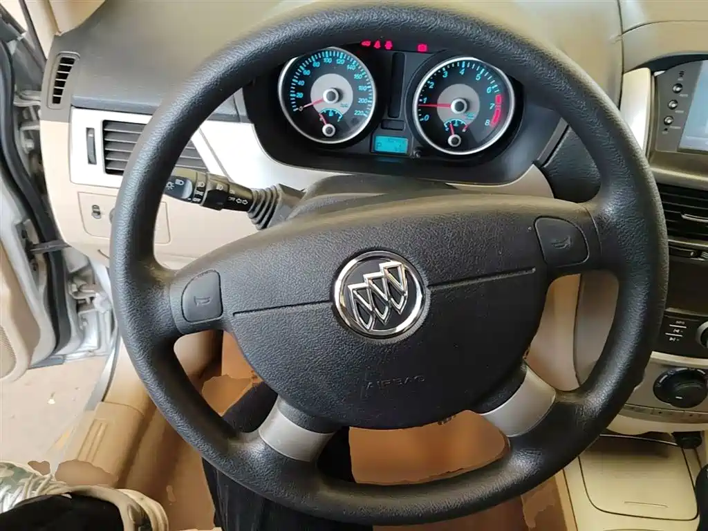 Buick Excelle 2013 1.5L Automatic Classic фото 11