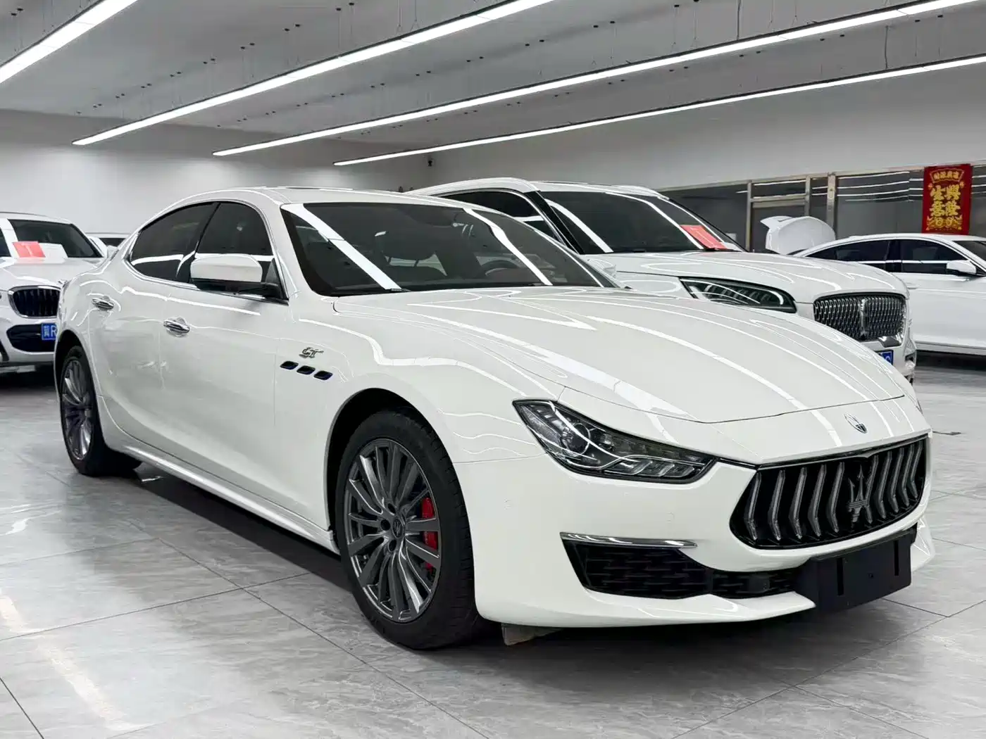 Maserati Ghibli 2021 2022 2.0T GT Edge Edition