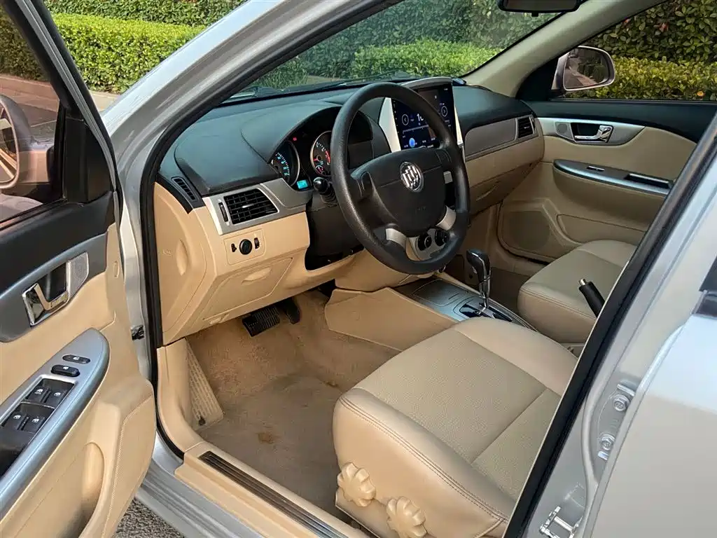 Buick Excelle 2013 1.5L Automatic Classic фото 4