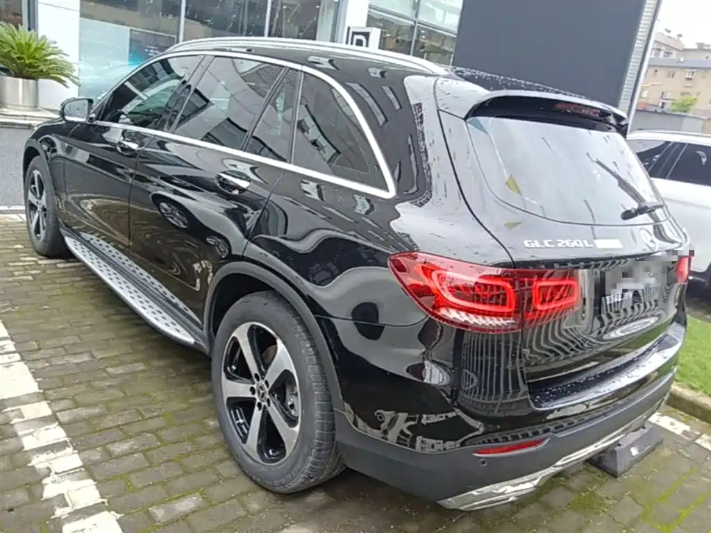 Mercedes-Benz GLC 2022 Facelift II GLC 260 L 4MATIC Sport Model фото 5
