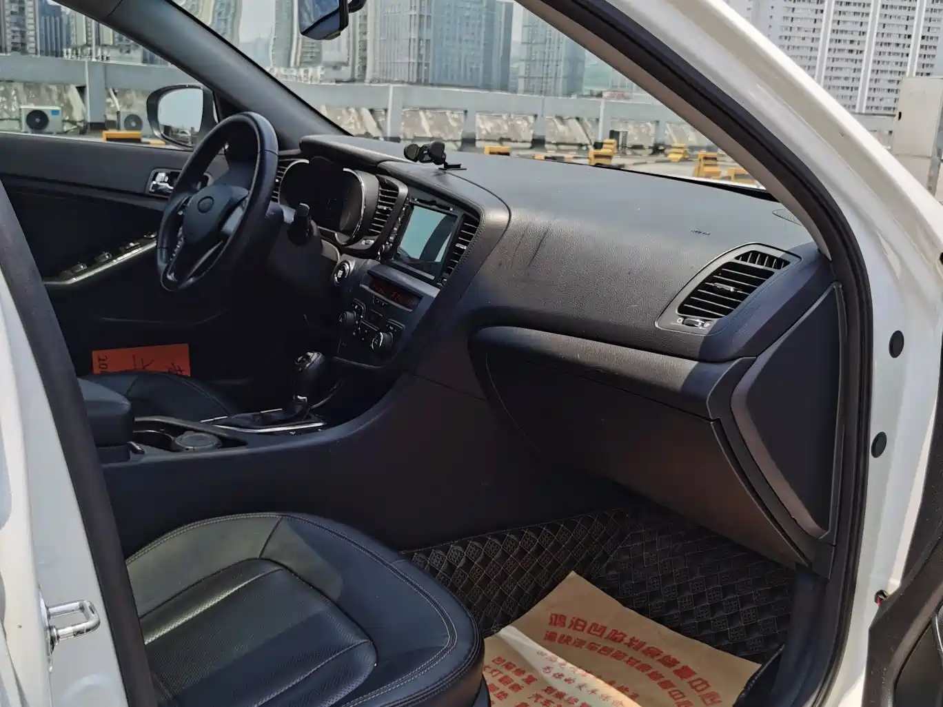 Kia K5 2012 2.0L Automatic DLX фото 12