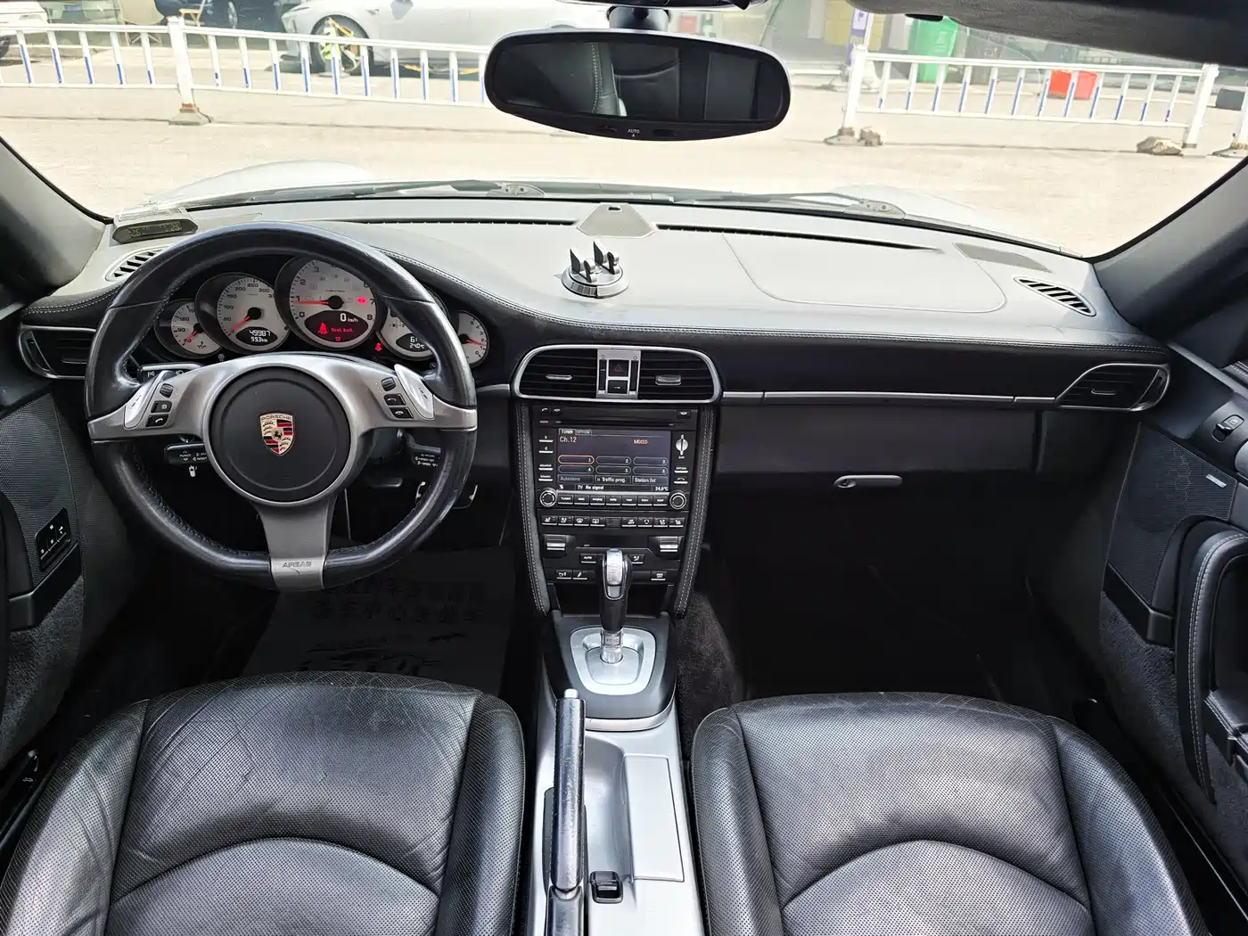 Porsche 911 2010 Carrera S Cabriolet 3.8L фото 6