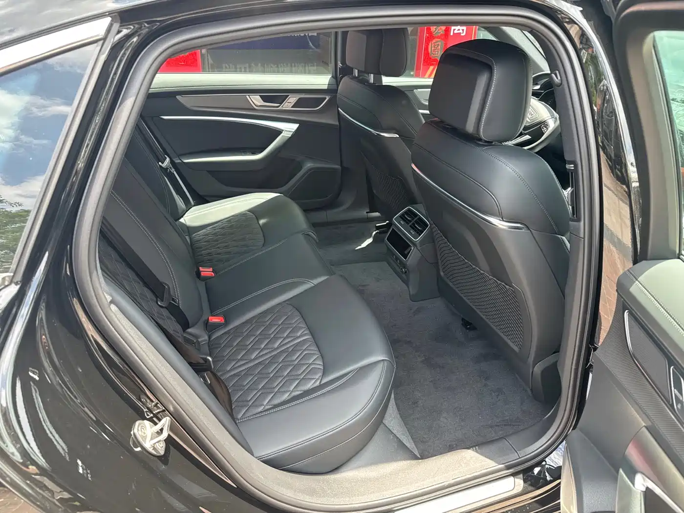 Audi A6L 2026 Model Year 45 TFSI Premium Dynamic фото 4