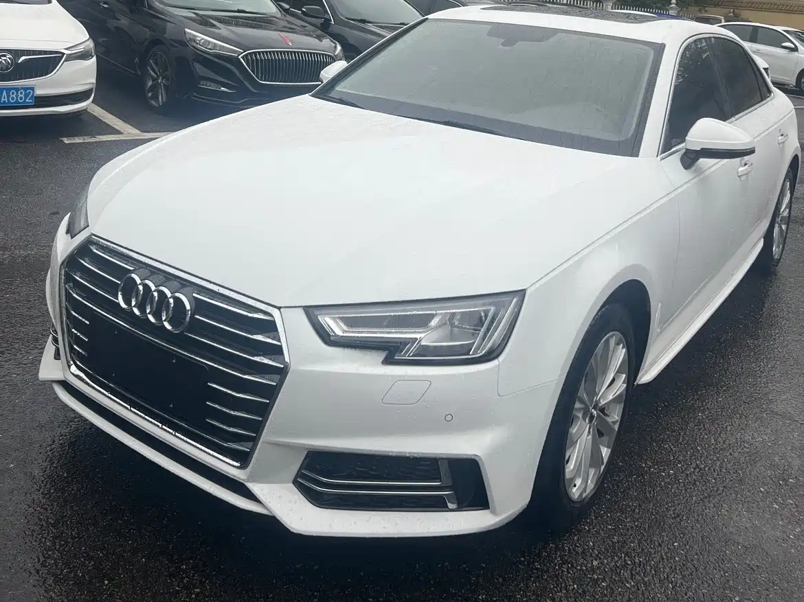 Audi A4L 2019 40 TFSI Progressive (China VI)