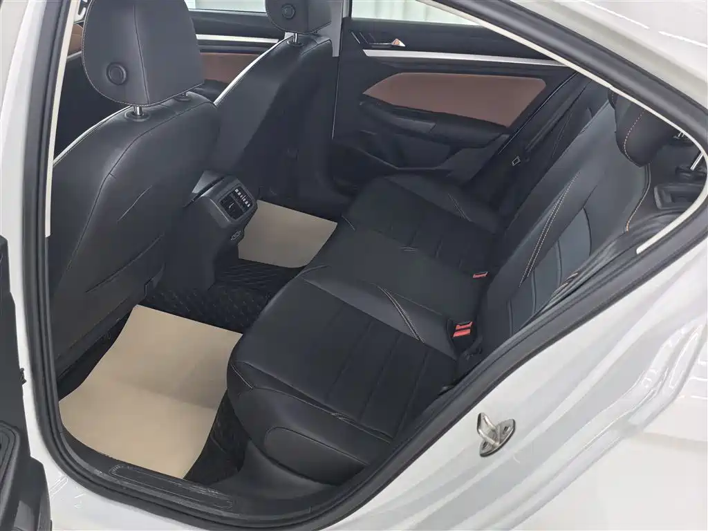 Volkswagen Bora 2024 2023 200TSI DSG Yuexing PRO Edition