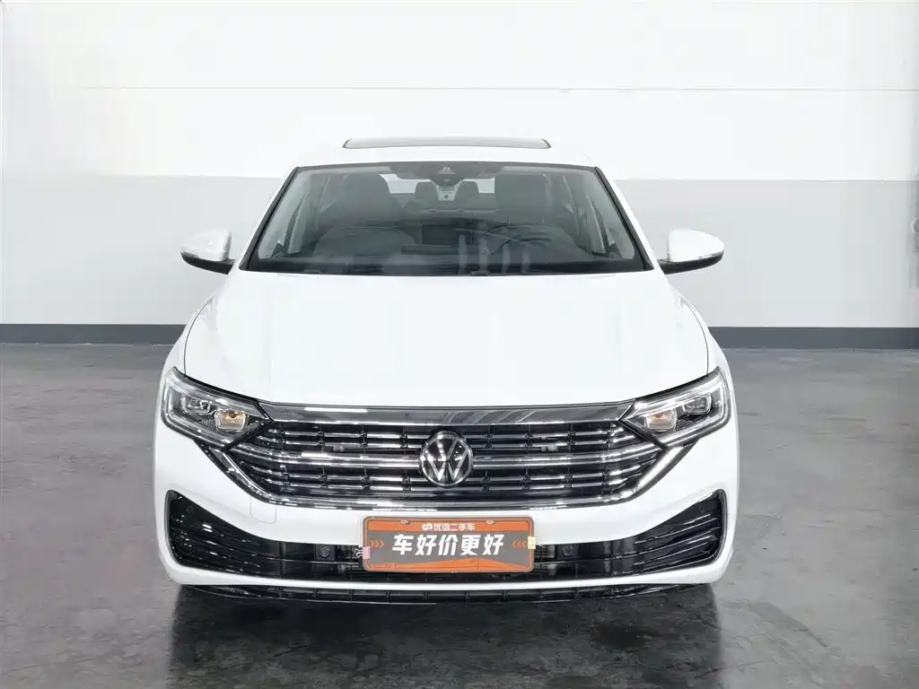 Volkswagen Sagitar 2024 300TSI DSG Surpass Edition фото 3