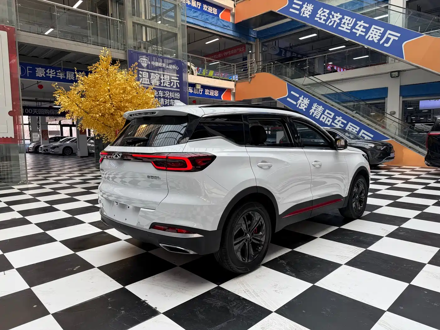 CHERY TIGGO 7