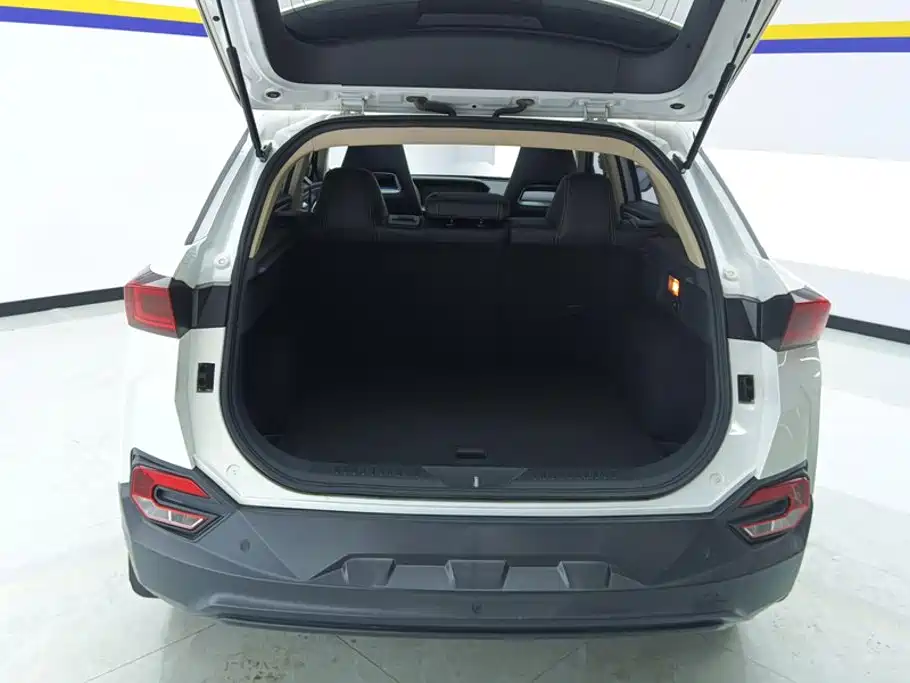 Besturn Bestune T77 2019 2019 230 TID Automatic Luxury China V