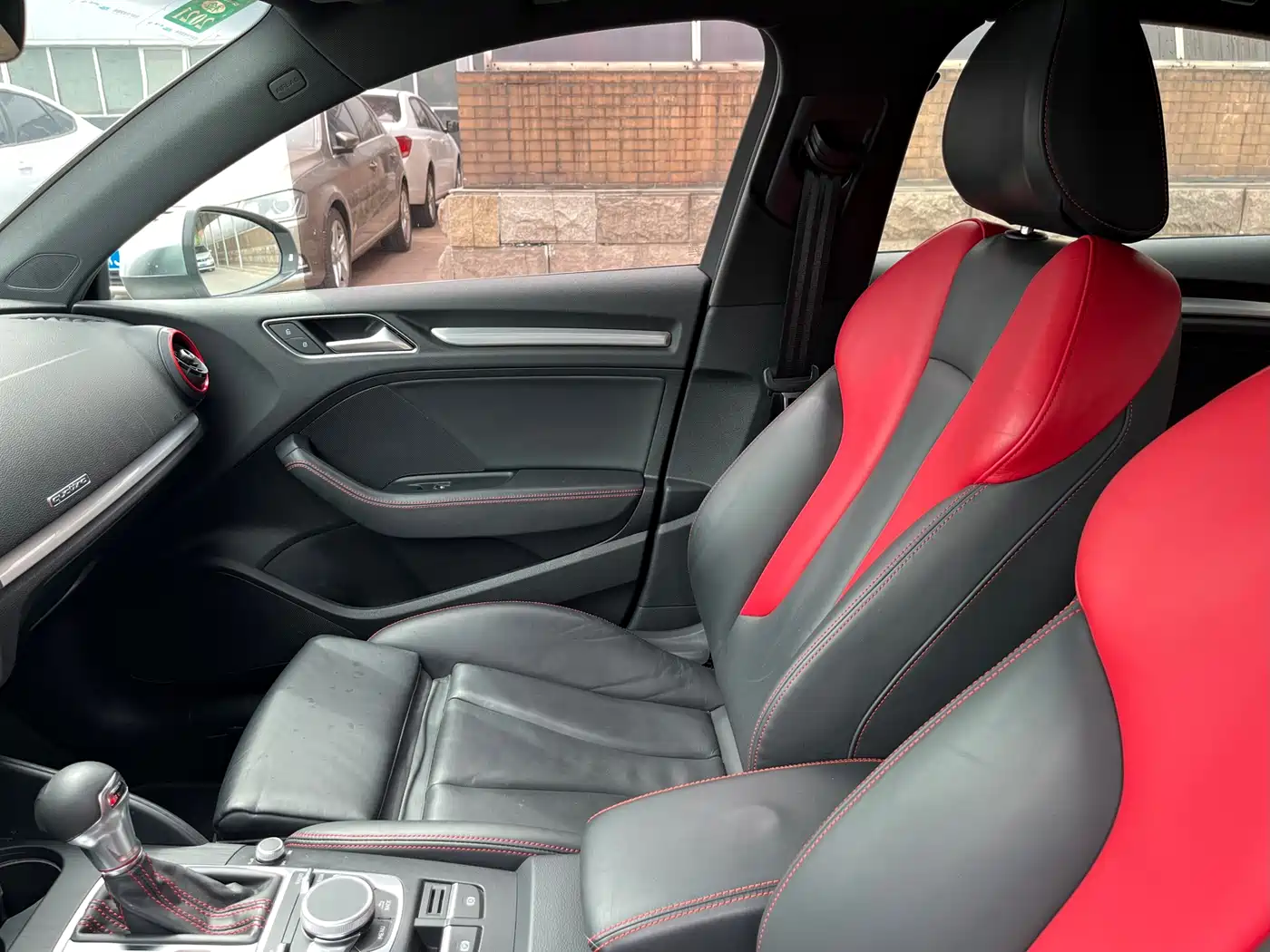 Audi S3 2019 Audi S3 2.0T Limousine фото 9