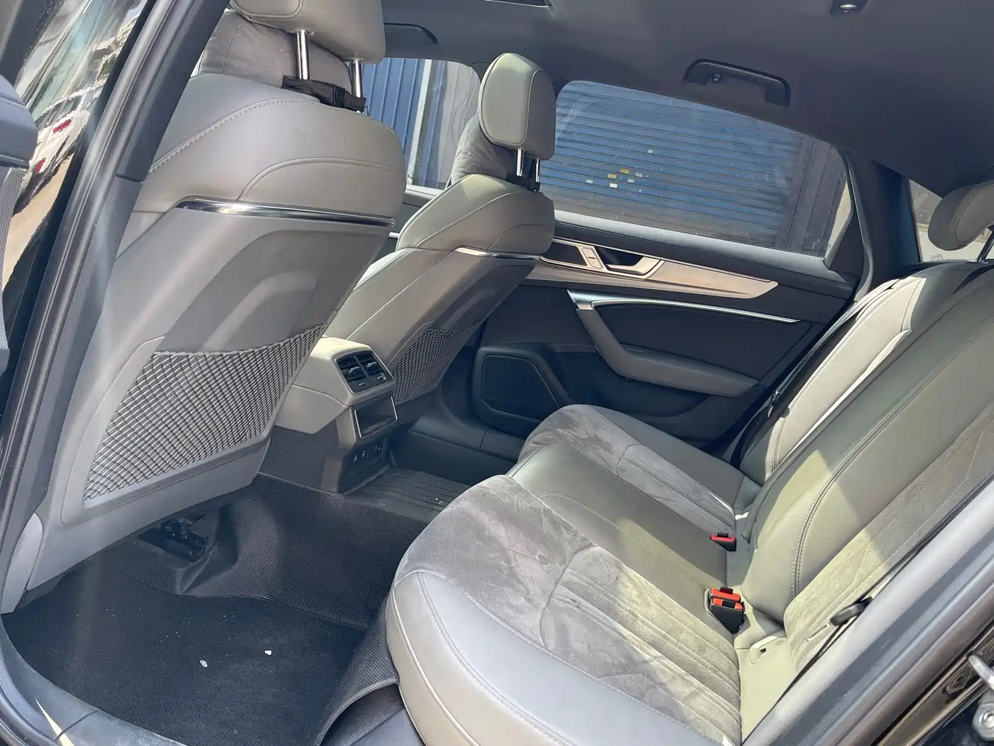 Audi A6L 2023 40 TFSI Luxury Dynamic фото 9
