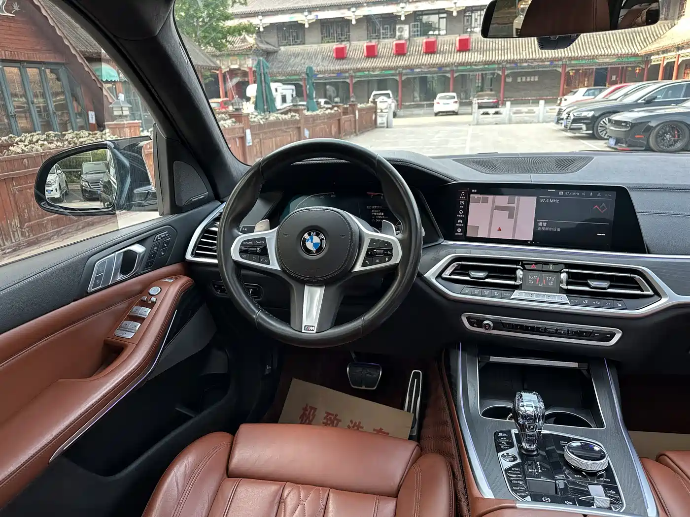 BMW X7 2019 xDrive40i Exclusive M Sport Package фото 21