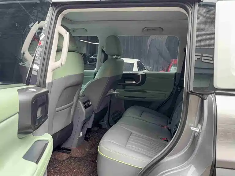 BAIC ORV Beijing Offroad BJ40 2024 2.0T New Urban Hunter Edition Knight фото 6