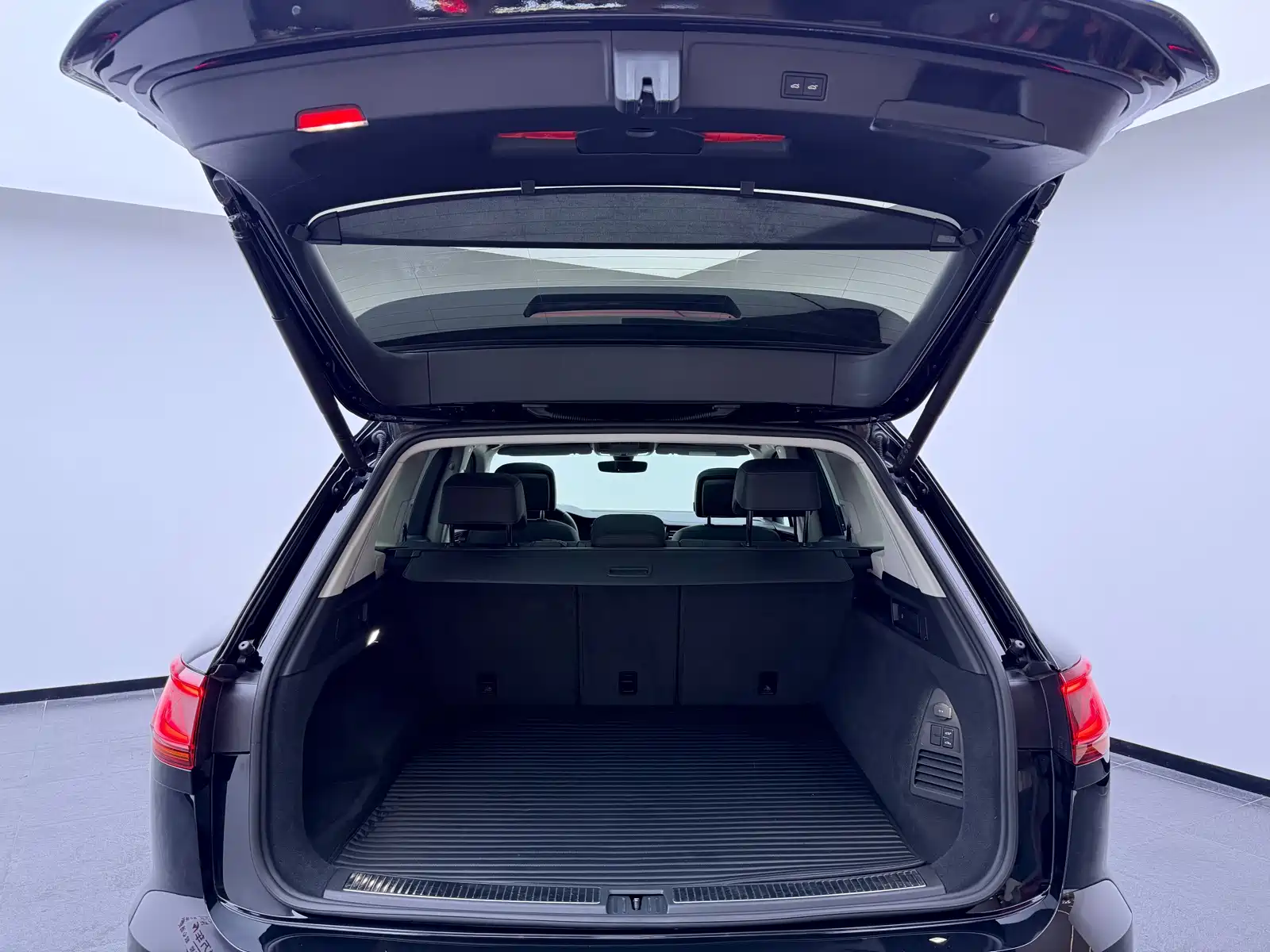 Photo 8 - Volkswagen Touareg