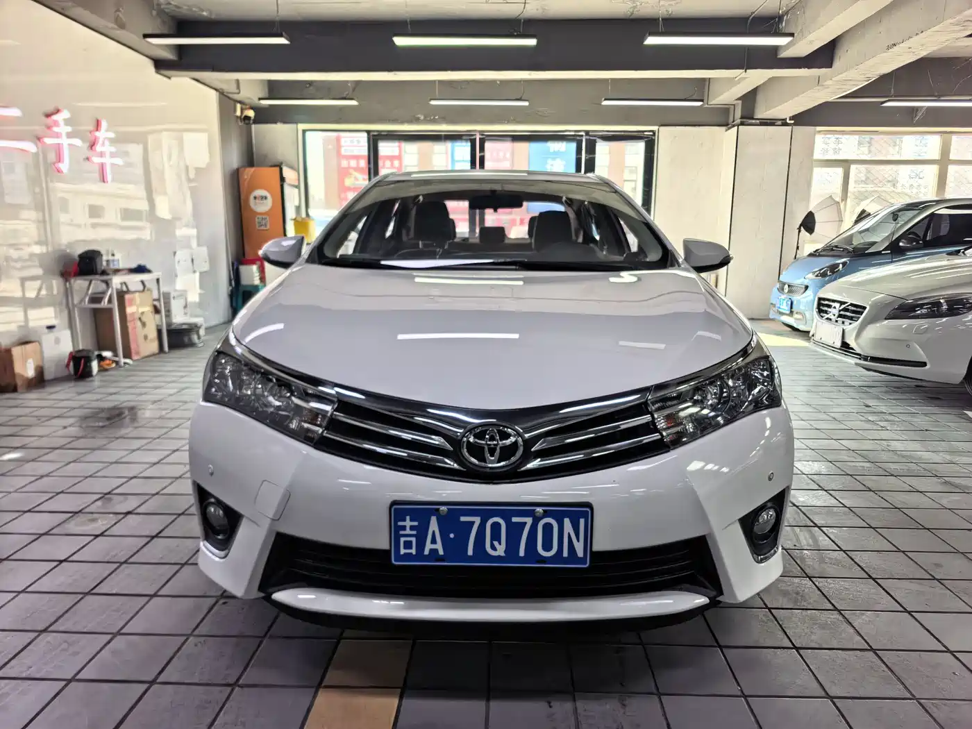 Toyota Corolla 2017 1.6L CVT GL фото 2