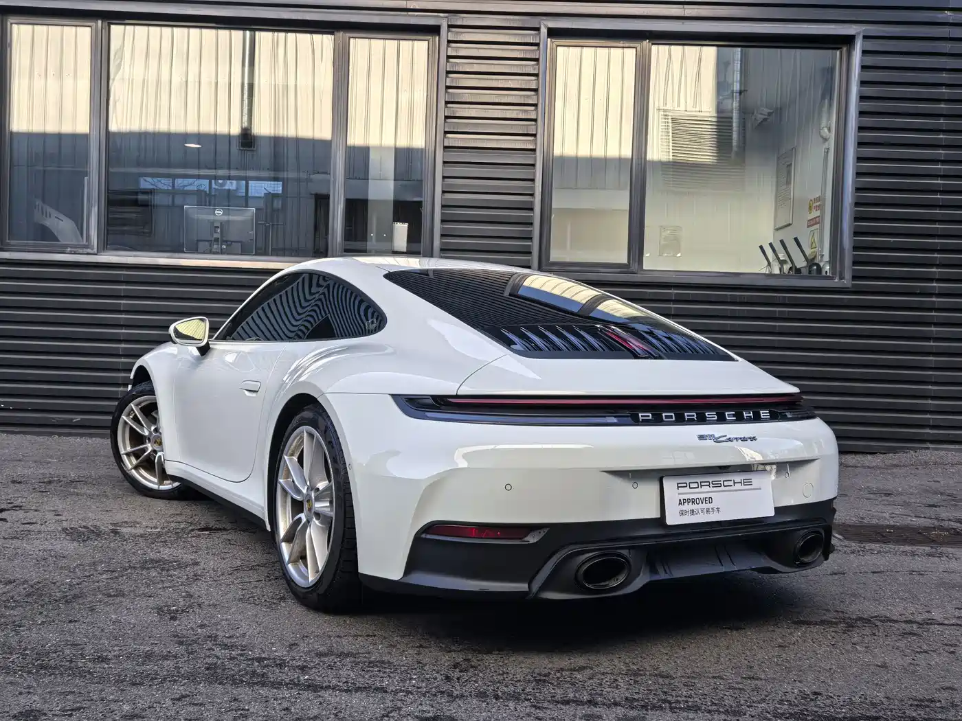Porsche 911 2025 Carrera 3.0T фото 7