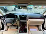 Фото 6 - Lexus LS