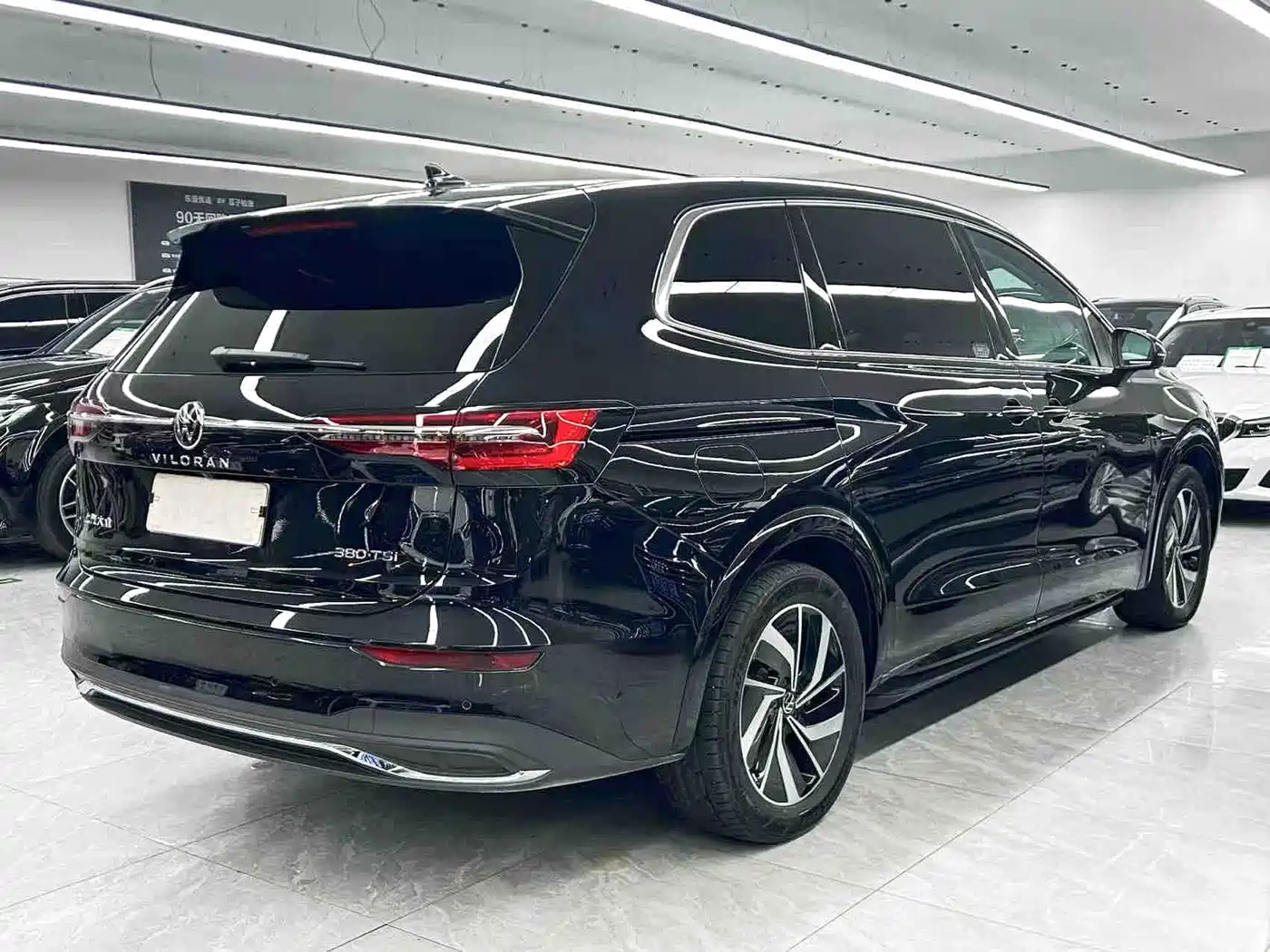 Volkswagen Viloran 2024 380TSI Prestige Edition фото 6