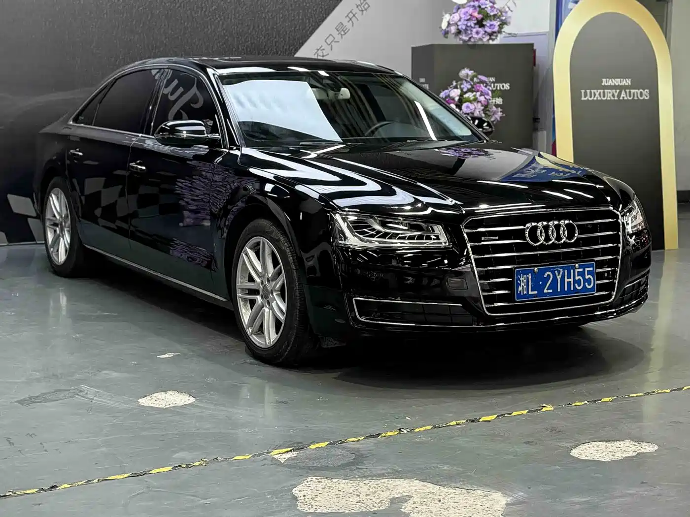 Audi A8 2016 A8L 45 TFSI quattro Comfort фото 3