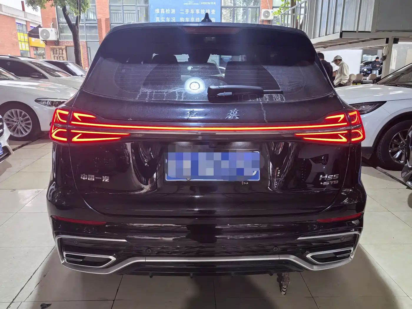 Hongqi HS5 2023 2.0T Flag Joy Pro Edition фото 11
