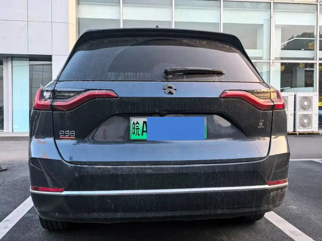 NIO NIO ES8
