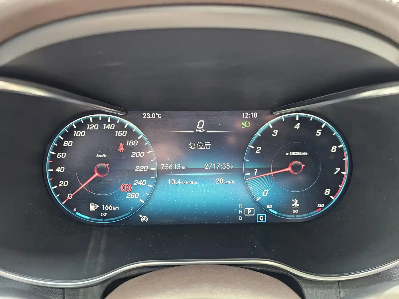 Mercedes-Benz GLC 2022 Facelift II GLC 260 L 4MATIC Luxury фото 9