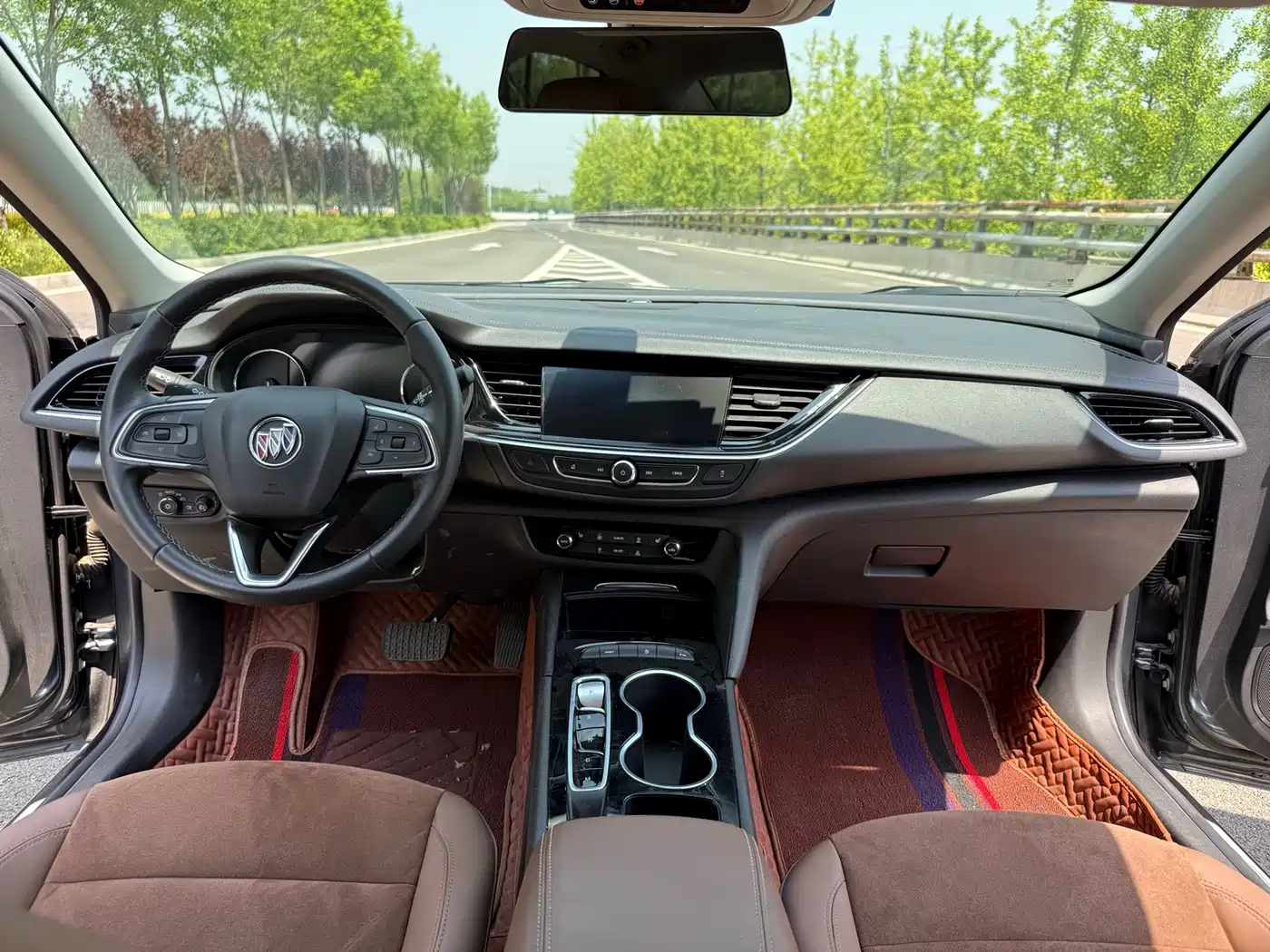 BUICK REGAL