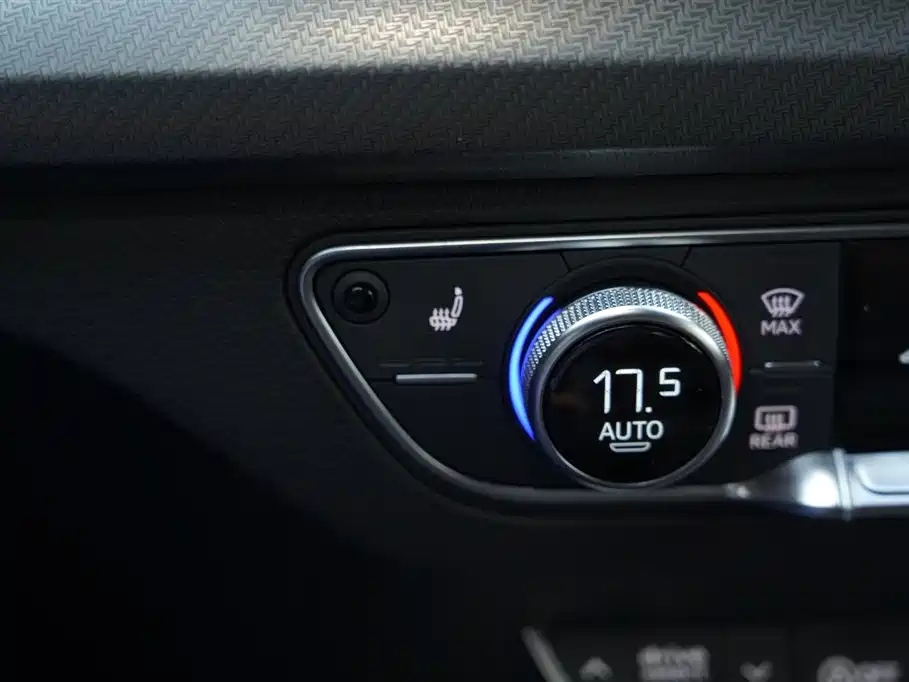 Audi Q5L 2023 40T Luxury Dynamic фото 21