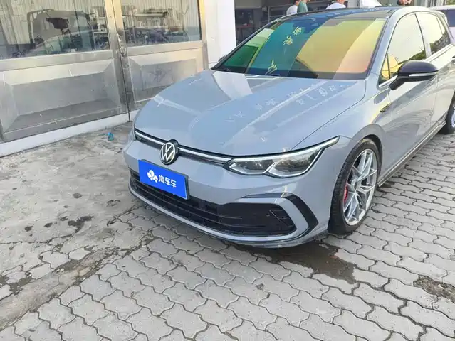 Volkswagen Golf 2023