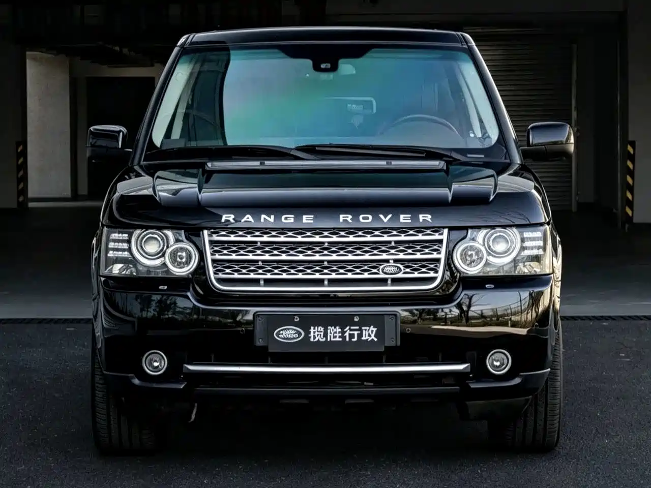 Land Rover Range Rover 2010 2011 5.0 SC V8
