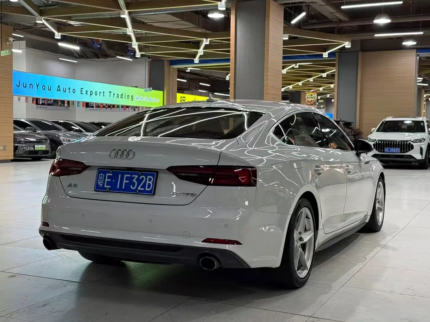 Audi A5 (Import) 2017 Sportback 40 TFSI Fashion фото 8