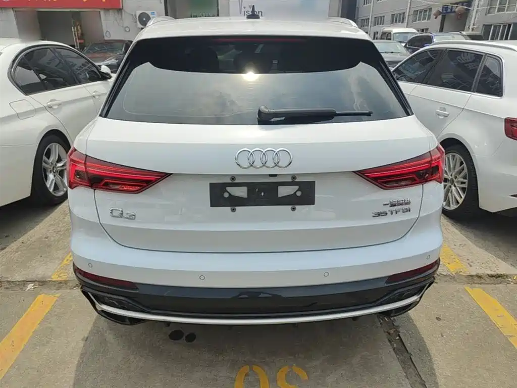 Audi Q3 2024 35 TFSI Fashion Elegance фото 6