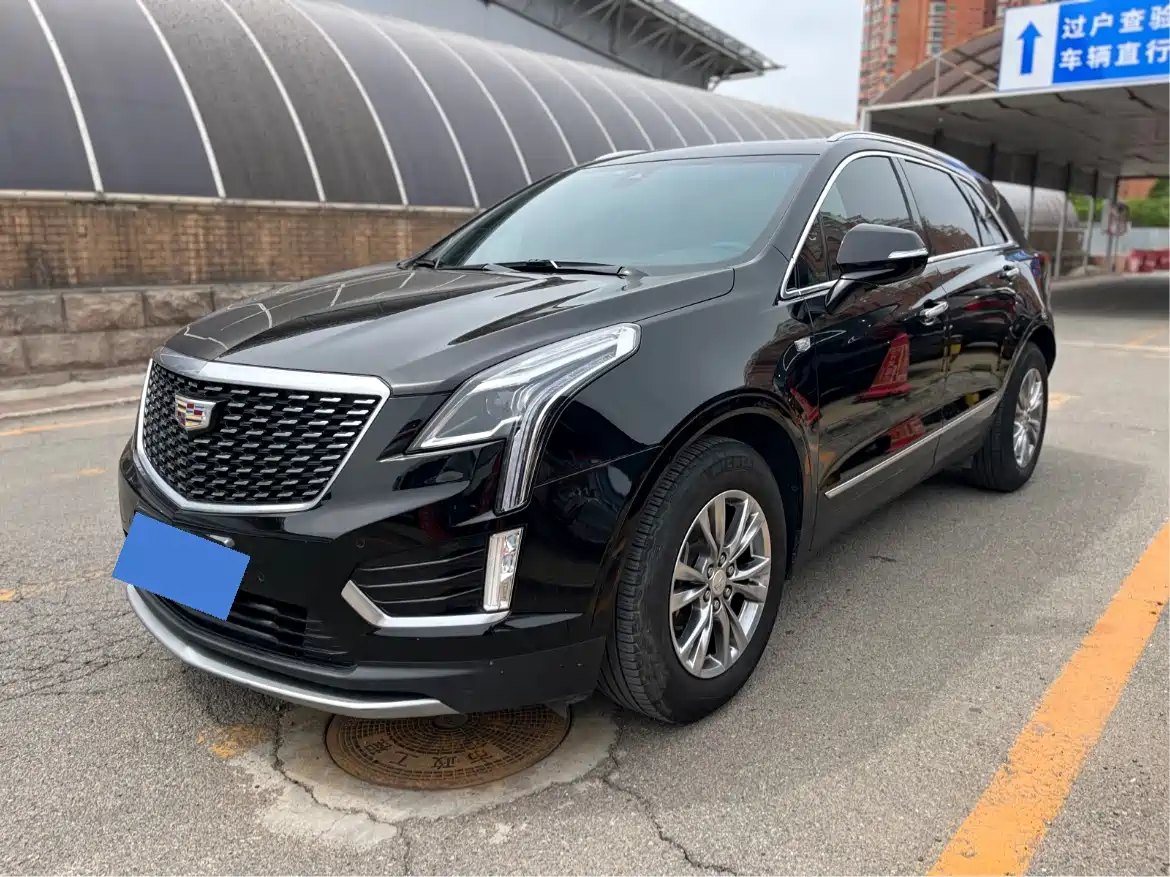 Cadillac XT5 2020 28T AWD Luxury Model