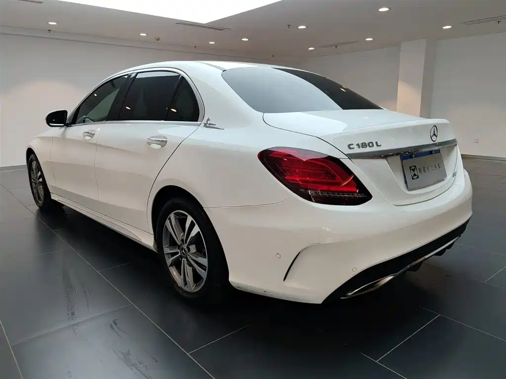 Mercedes-Benz C-Class 2019 C 180 L Fashion Sport Edition фото 5