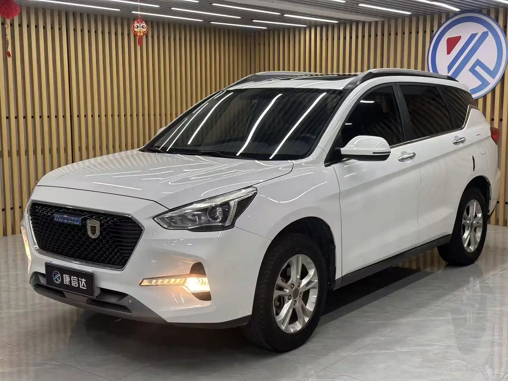 Фото 1 - Haval M6