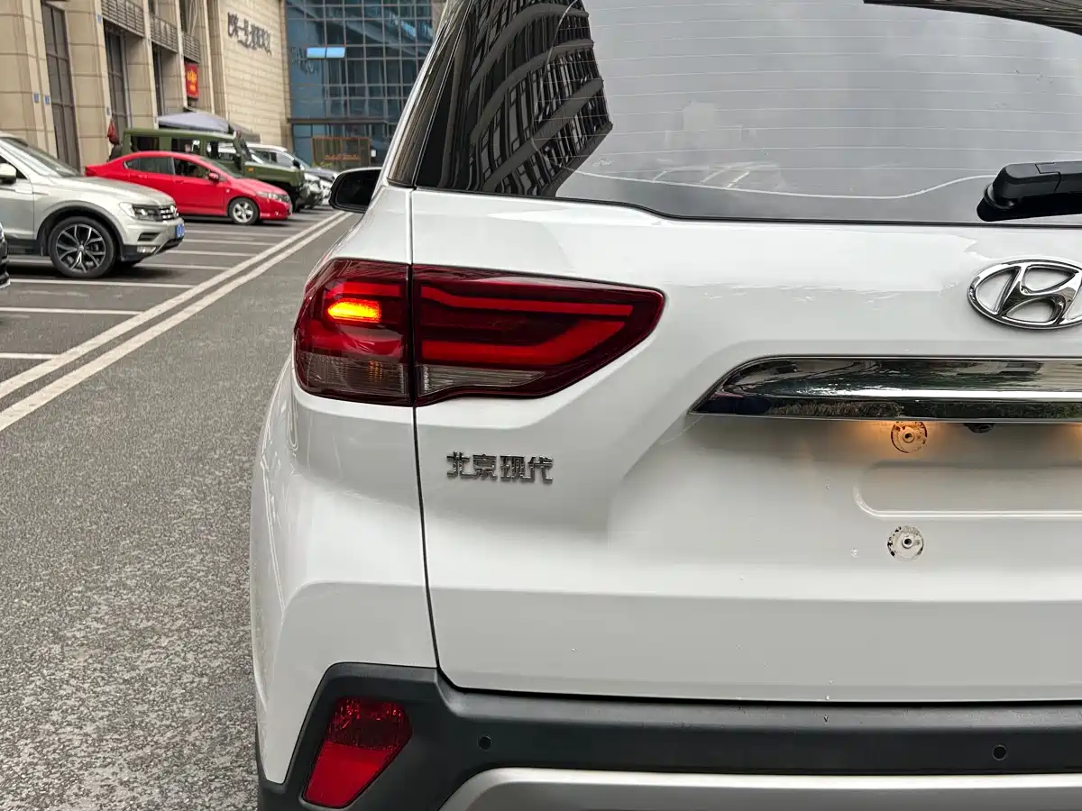 Hyundai Beijing Hyundai ix35 2019 2.0L Automatic 2WD Zhiyong·Smooth Enjoy China VI фото 18
